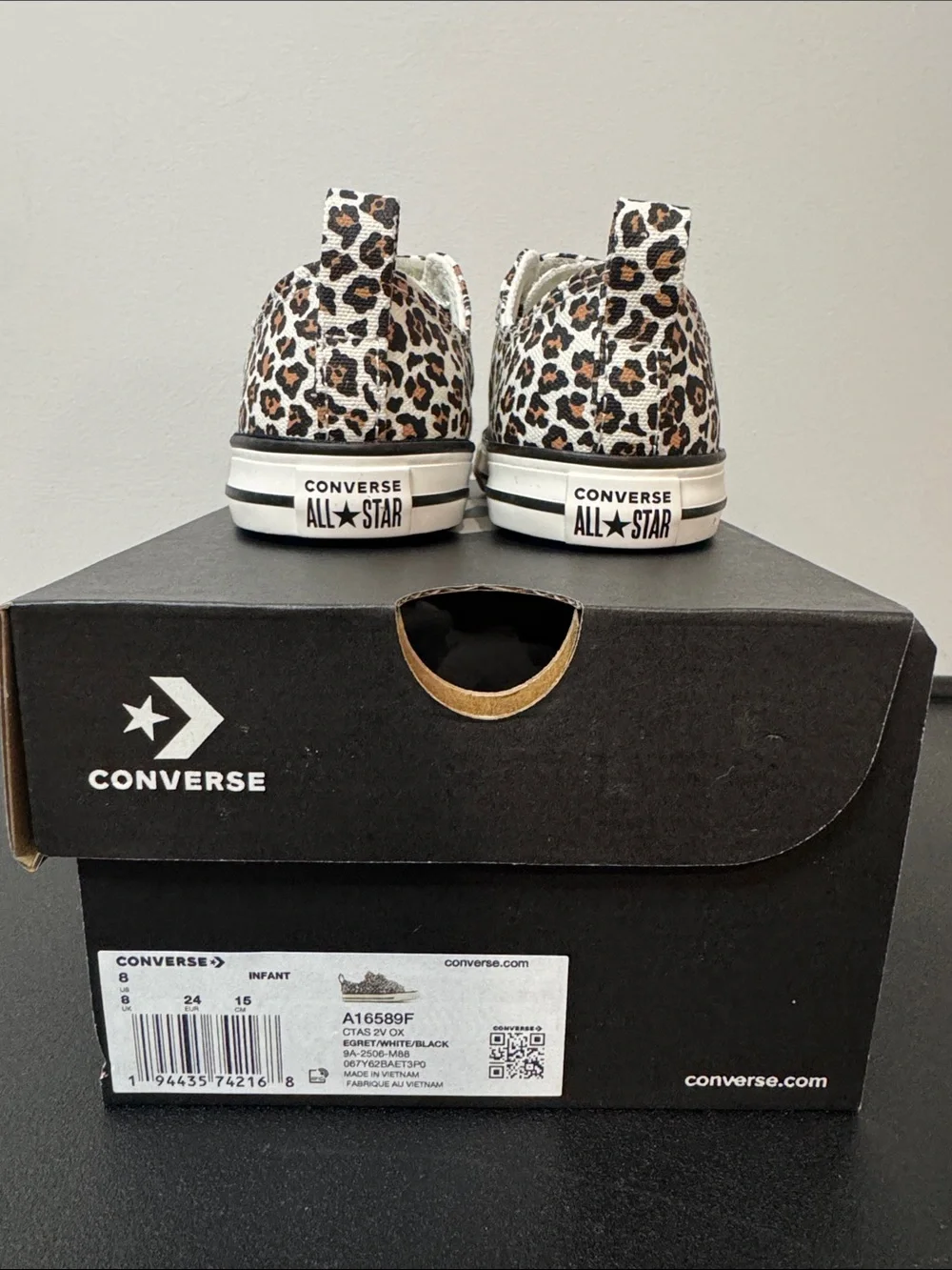 Converse Leopard Print Low Top Toddler Size 8 New NIB